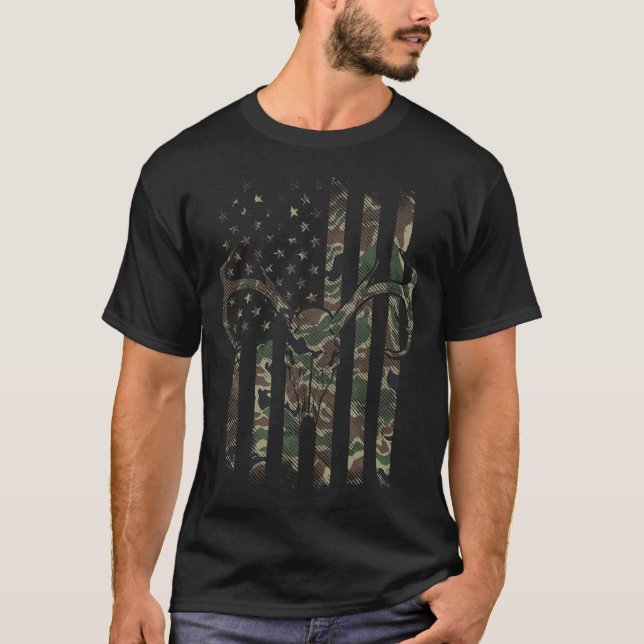 Camo American Flag Deer Skull Elk Hunting Usa Hunt T-Shirt (Front)