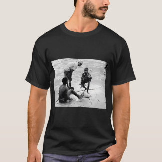 Camo Fishing Men Boys American Flag Bass Fishing T-Shirt