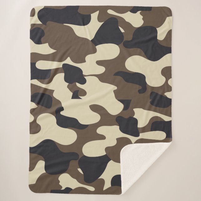 Camouflage Accessories Sherpa Blanket (Front)