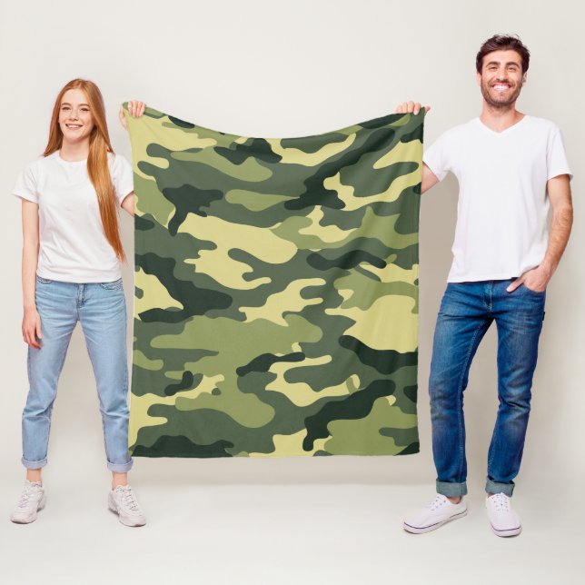 Camouflage Pattern Fleece Blanket (In Situ)