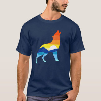 Camping Hiking Retro Mountains Outrs Camp Wolf fri T-Shirt