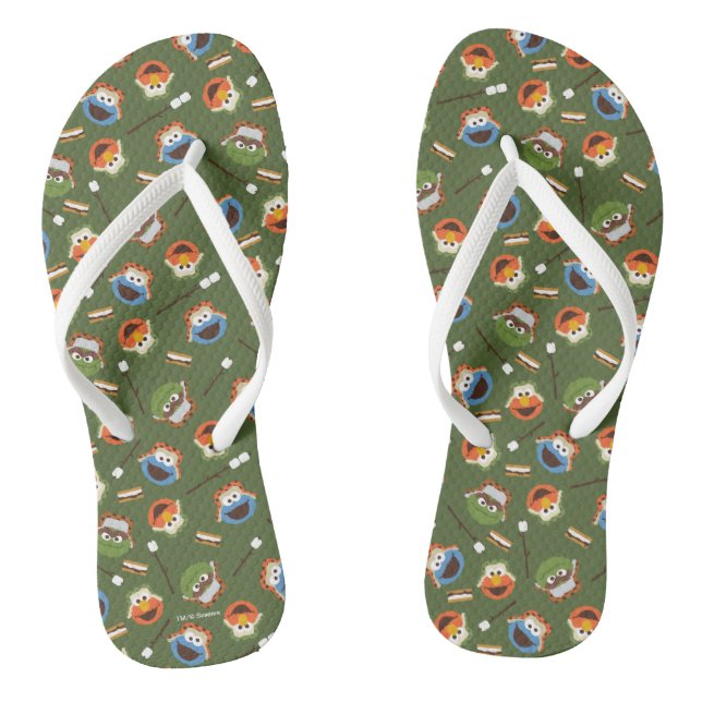 Camping Is S'more Fun With Friends Pattern Thongs (Footbed)