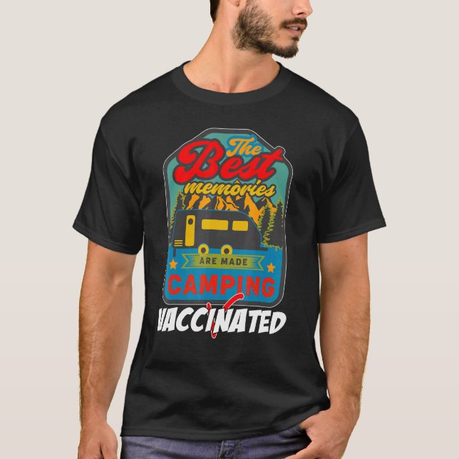 Camping Retro Travel Trailer Outdoor Caravan Pluss T-Shirt (Front)