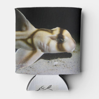 Can cooler with shark design