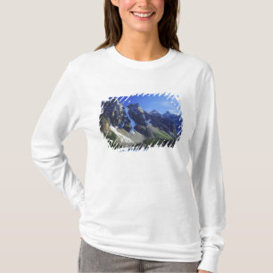 Canada, Alberta, Banff National Park, Moraine T-Shirt