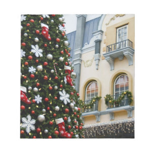 Canada, Alberta, Edmonton. West Edmonton Mall. Notepad