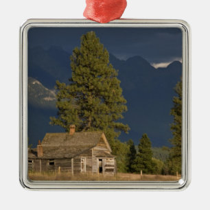 Canada, British Columbia, Kootenay Rockies, Metal Ornament