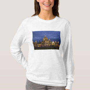 CANADA, British Columbia, Victoria. Evening, T-Shirt