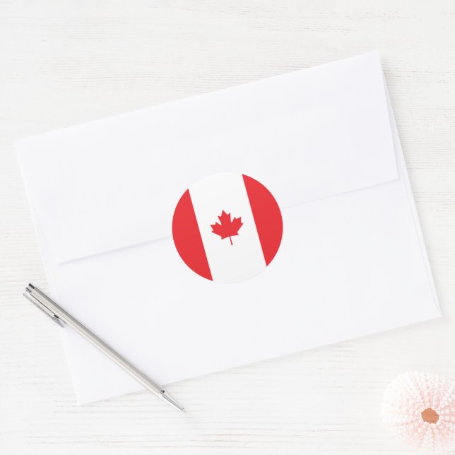 Canada flag classic round sticker (Envelope)