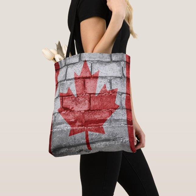 Canada flag wall tote bag (Close Up)