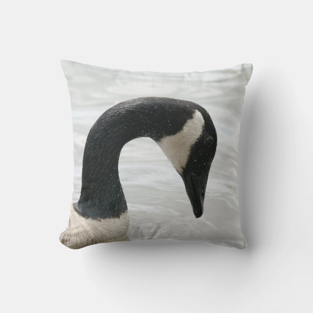 Canada Goose in Water Cushion (Front)