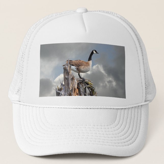 CANADA GOOSE TRUCKER HAT (Front)