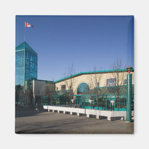 CANADA, Manitoba, Winnipeg: The Forks Market Magnet