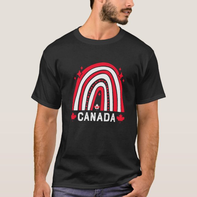 Canada Maple Leaf Design Canadian Pride Canada Day T-Shirt (Front)