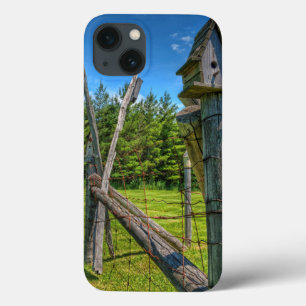 Canada, Ontario, Erin, bird house iPhone 13 Case