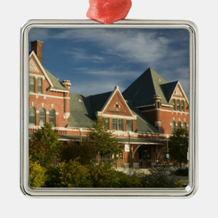 CANADA, Ontario, Thunder Bay: Prince Arthur's Metal Ornament