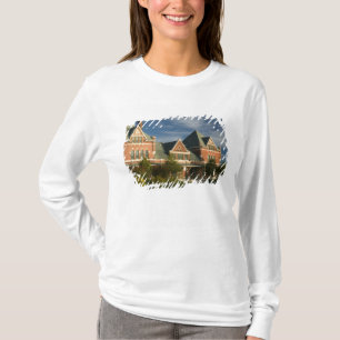 CANADA, Ontario, Thunder Bay: Prince Arthur's T-Shirt