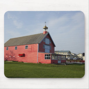 Canada, Quebec, Perce. IMAGE RESTRICTED: Not Mouse Pad