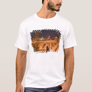 Canada, Saskatchewan, Saskatoon: Broadway T-Shirt