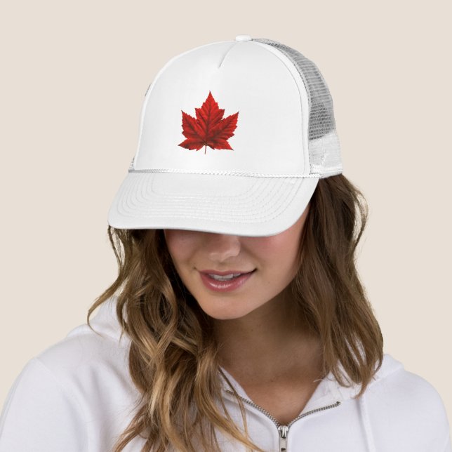Canada Souvenir Caps & Canada Flag Hats (In Situ)