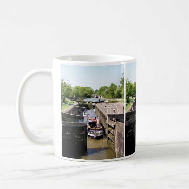 CANAL NARROWBOATS COFFEE MUG (Left)