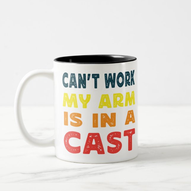 can't work my arm is in a cast Funny fisherman Mug (Left)
