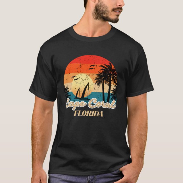 Cape Coral Florida Souvenirs Family Road Trip Vaca T-Shirt (Front)