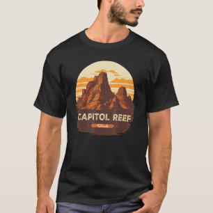 Capital Reef Park Utah Exploring US Outdoor Nation T-Shirt