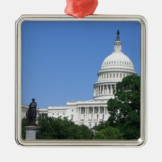 Capitol Building in Washington DC Metal Tree Decoration (Front)