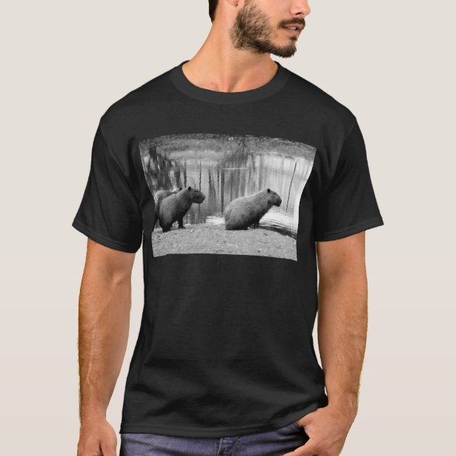 Capivara T-Shirt (Front)
