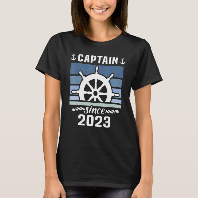 Captain 2023 Boat Driving Licence Motorboat Sailin T-Shirt (Front)