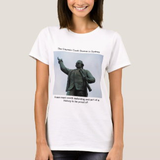 Captain Cook Statue in Sydney T-Shirt