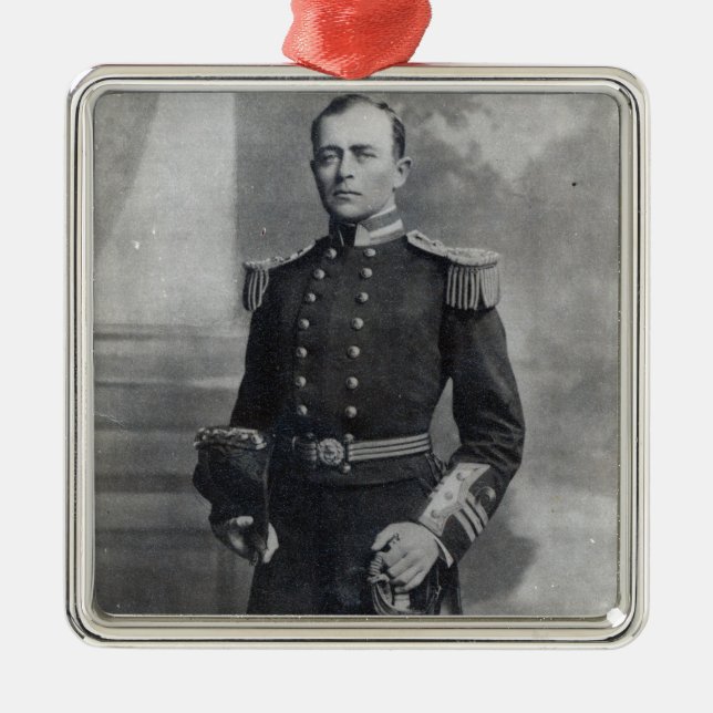 Captain Robert Falcon Scott Metal Tree Decoration (Front)