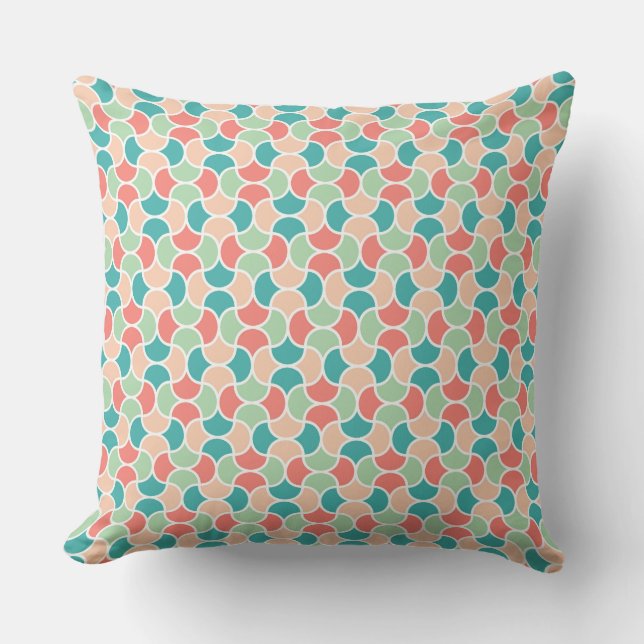 Captivating Retro Geometric Pattern Cushion (Front)