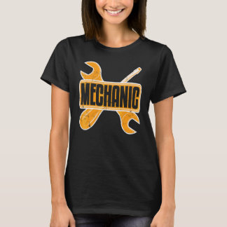 Car Mechanic Wrench And Screwdriver Car Enthusiast T-Shirt