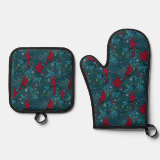 Cardinals and conifers, winter holiday pattern oven mitt & pot holder set