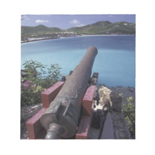 CARIBBEAN, St. Barts, Connon aiming into Bay of Notepad