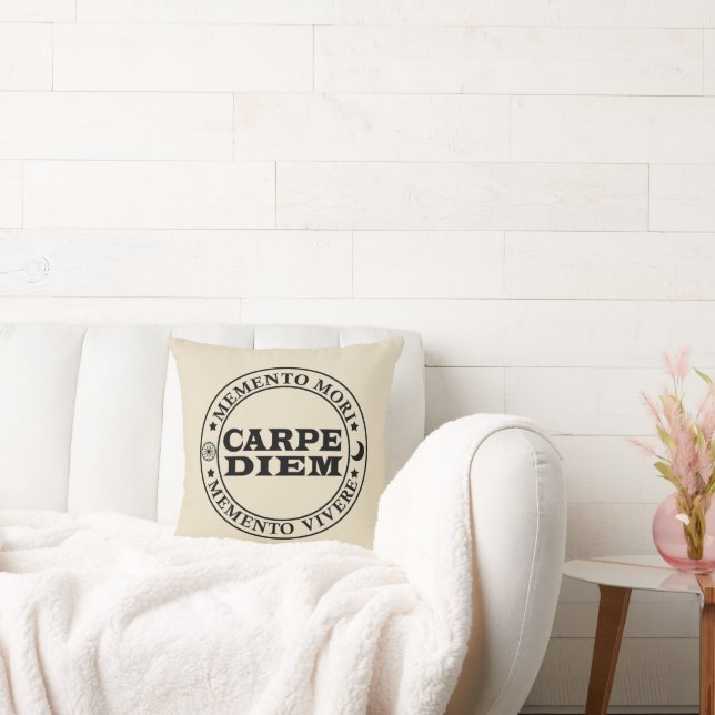 Carpe diem Seize the day Mmenro mori Cushion (Couch)
