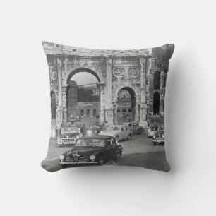 Cars and ancient monuments Rome Italyvintage, ital Cushion