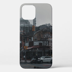 CARS PARKED NEAR BUILDING iPhone 12 CASE