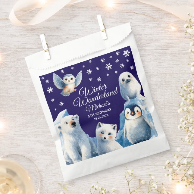 Cartoon Arctic Animals Blue Winter Kids' Birthday  Favour Bag (Clipped)