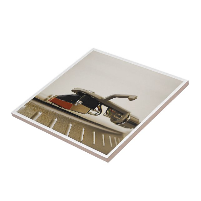 Cartridge macro shot - ceramic tile (Side)