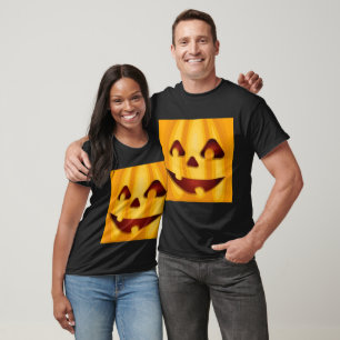 Carved pumpkin smiling Halloween design T-Shirt