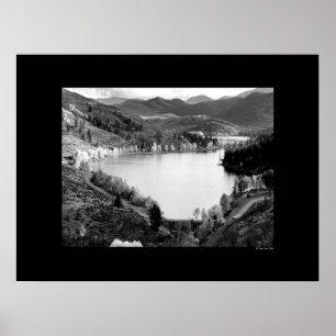 Cascade - Lake Poster