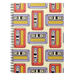 Cassette tapes retro seamless pattern. Vintage des Notebook
