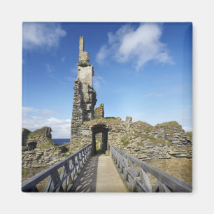 Castle Sinclair Girnigoe, Wick, Caithness, 2 Magnet