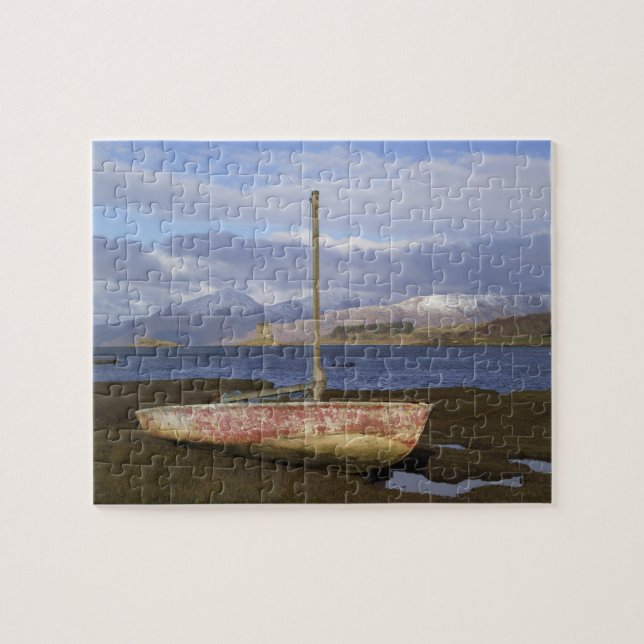 Castle Stalker with fishing boat in the Jigsaw Puzzle (Horizontal)