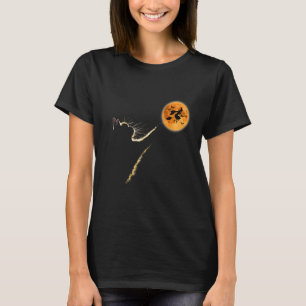 Cat Catching The Moon Witch Cat Halloween Costume T-Shirt