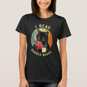 Cat I Read Banned Books Bookworms Loves Reading Bo T-Shirt