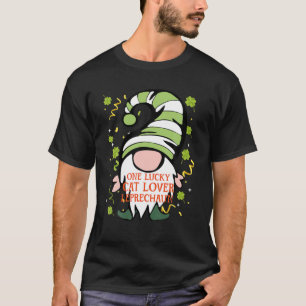 Cat Lover Funny St Patrick's Day Lucky Gnome Famil T-Shirt